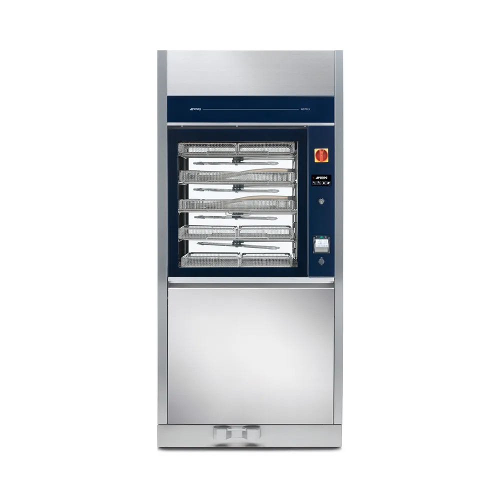 Smeg WD 7015 instrumentdiskdesinfektor med instrumentbrickor i kammaren